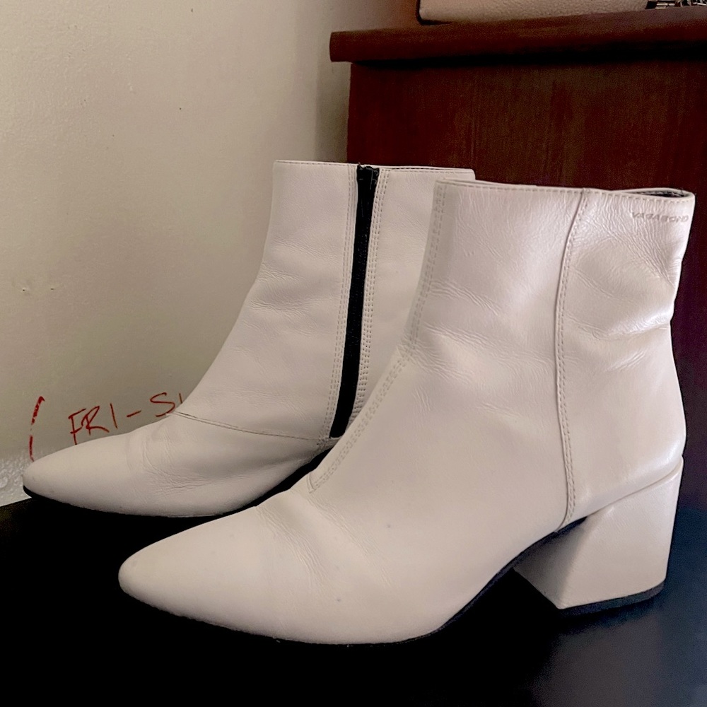 Vagabond Leather booties Vintage sz7 used
